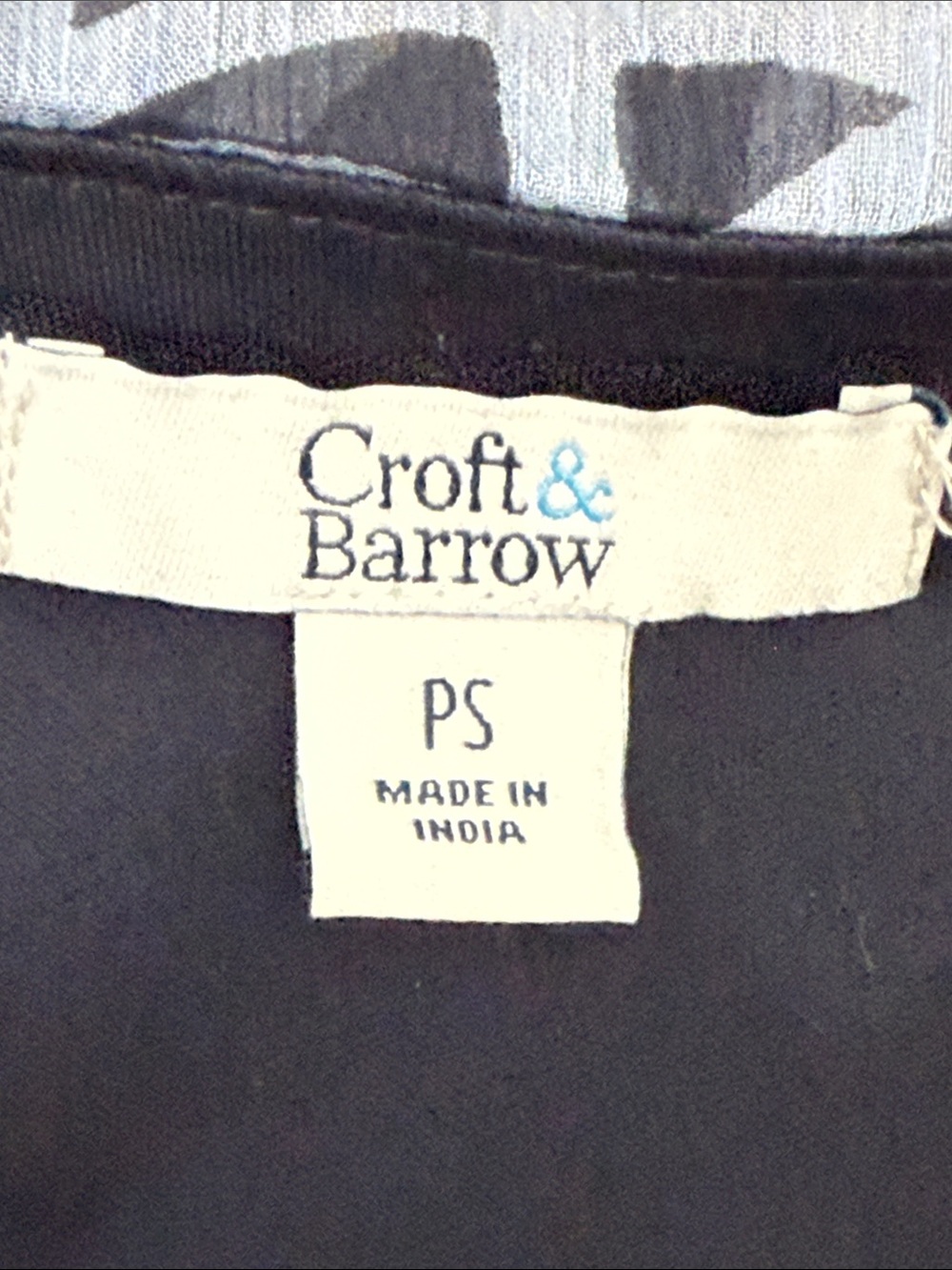 Croft & Barrow Women’s Navy Blue Patterned Chiffon Blouse - Picture 6 of 10